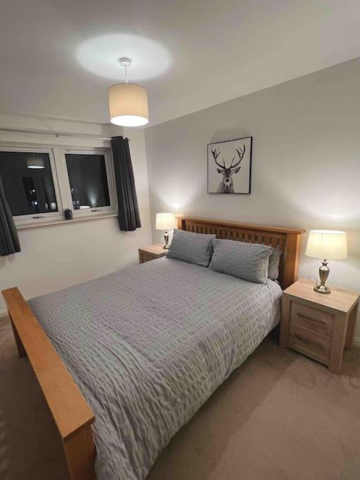 Modern 2 Bedroom Flat Near Glasgow City Centre Exterior photo